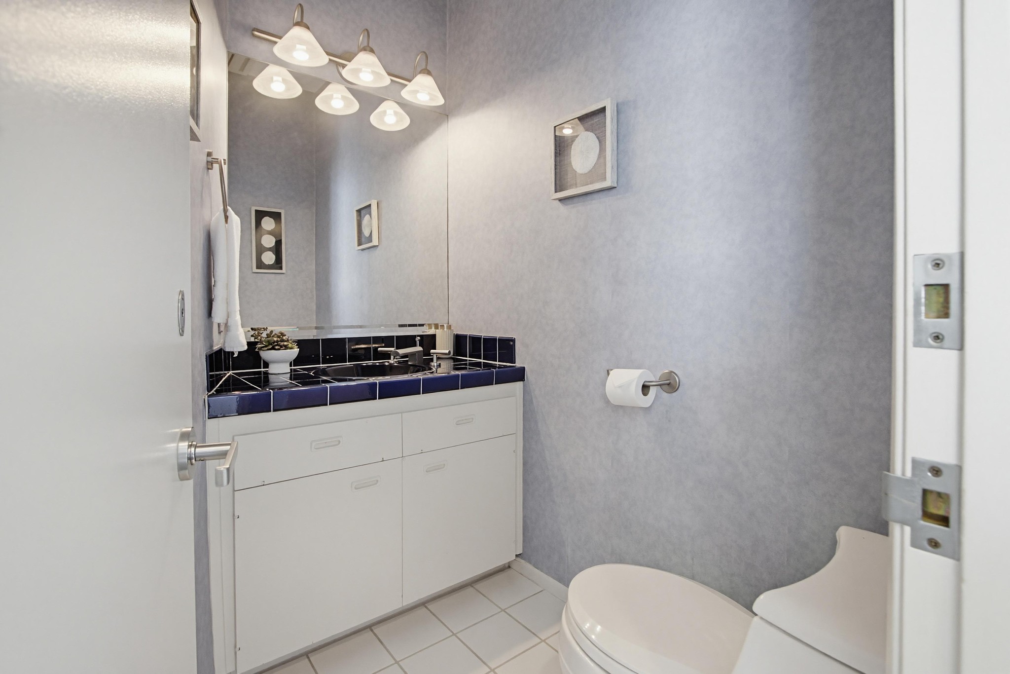 Virtual tour photo 25 of 95 for 1705 Valdes Dr