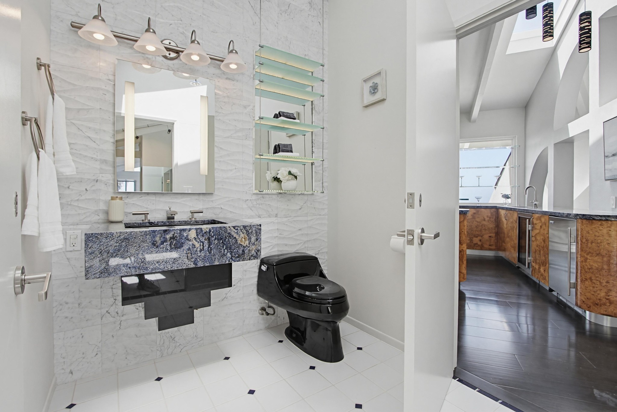 Virtual tour photo 36 of 95 for 1705 Valdes Dr