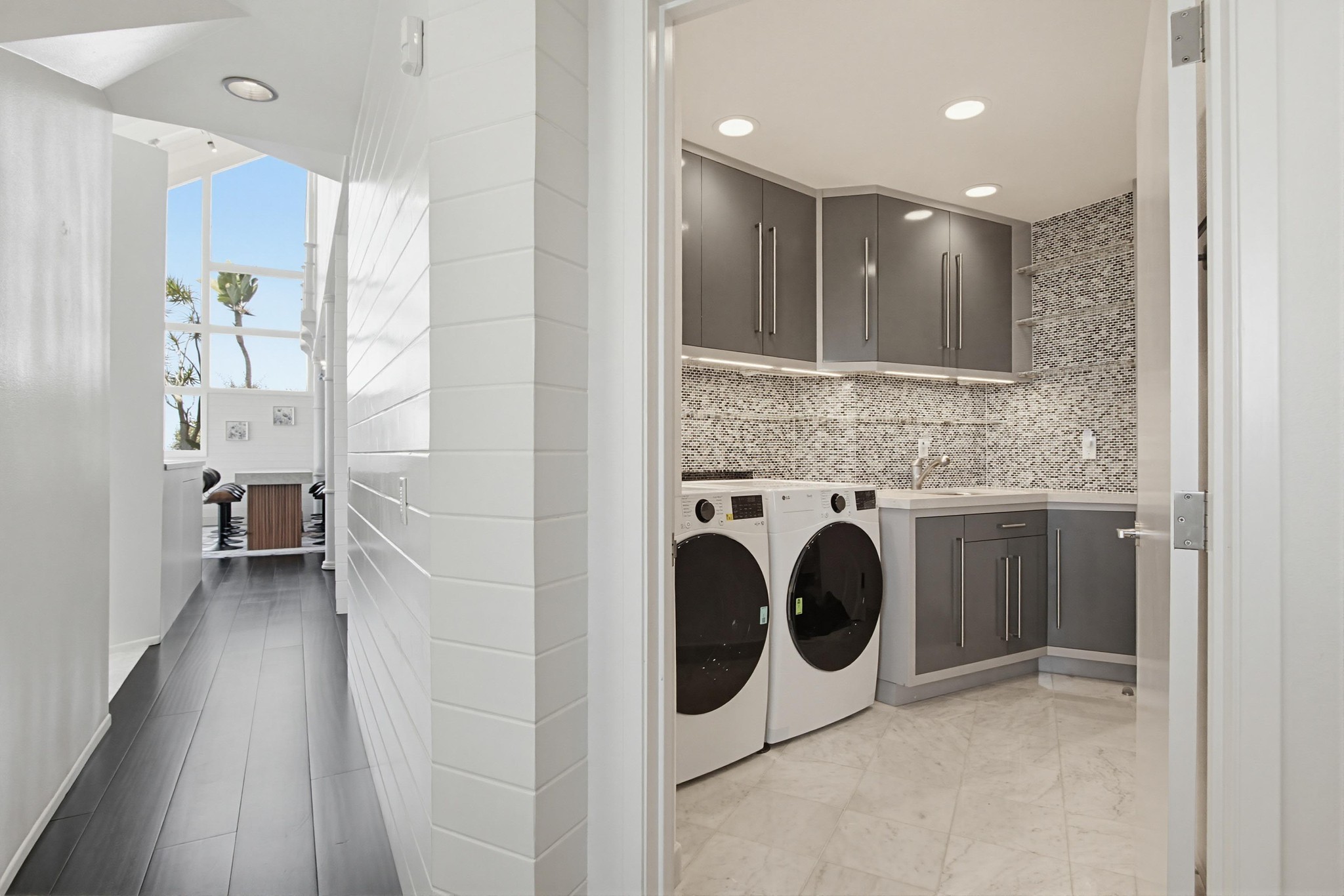 Virtual tour photo 50 of 95 for 1705 Valdes Dr