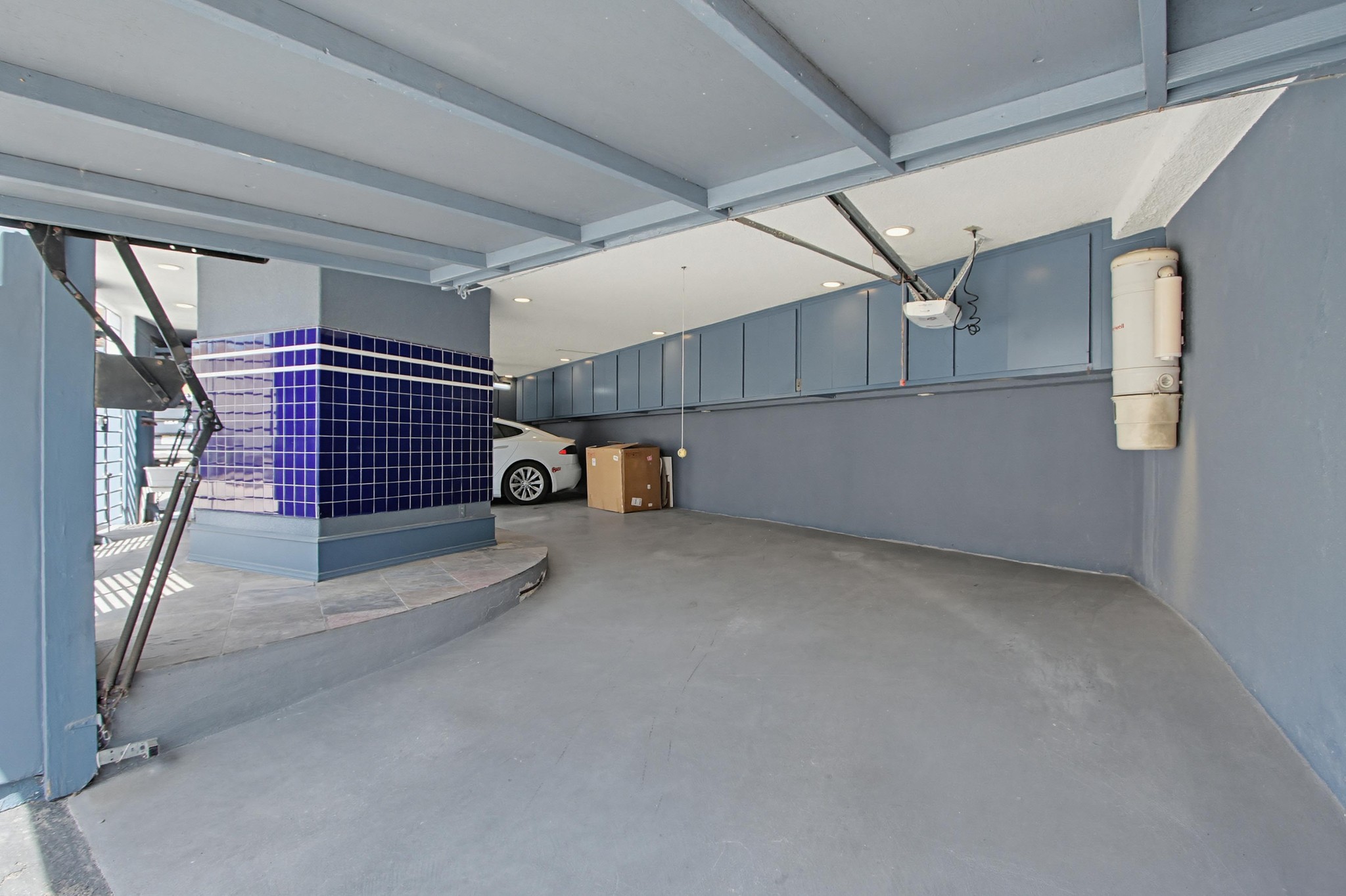 Virtual tour photo 92 of 95 for 1705 Valdes Dr