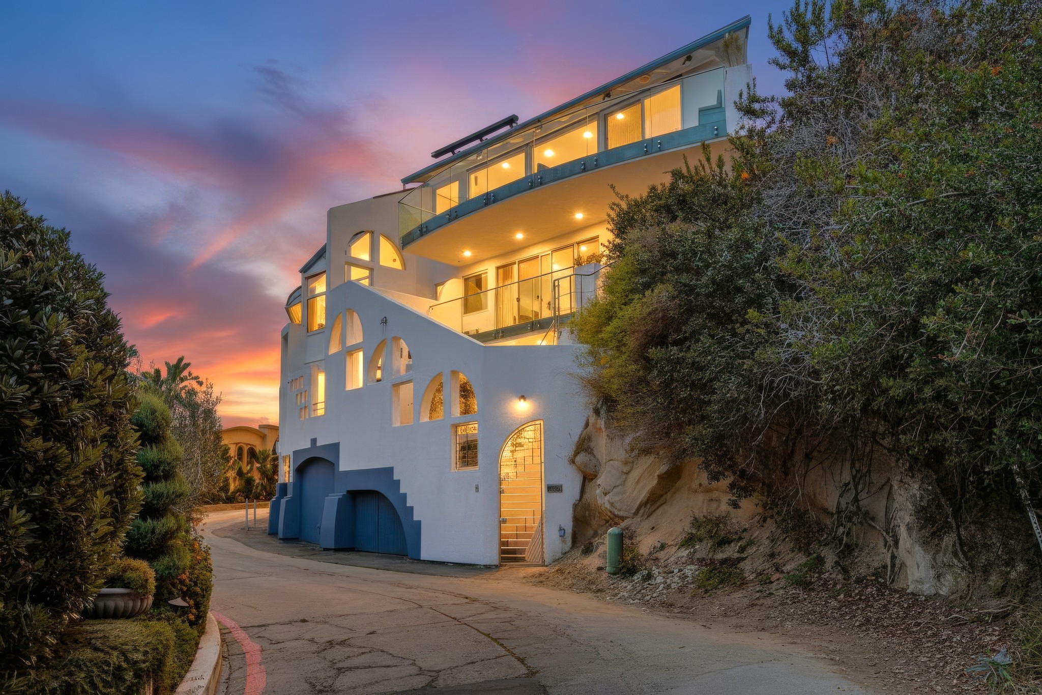 Virtual tour photo 96 of 95 for 1705 Valdes Dr
