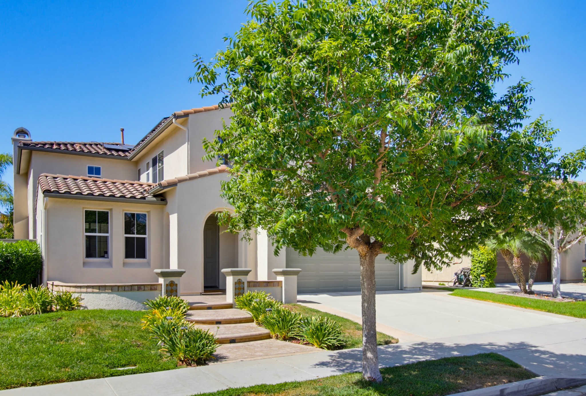 Virtual tour photo 4 of 68 for 17052 Silver Pine Rd