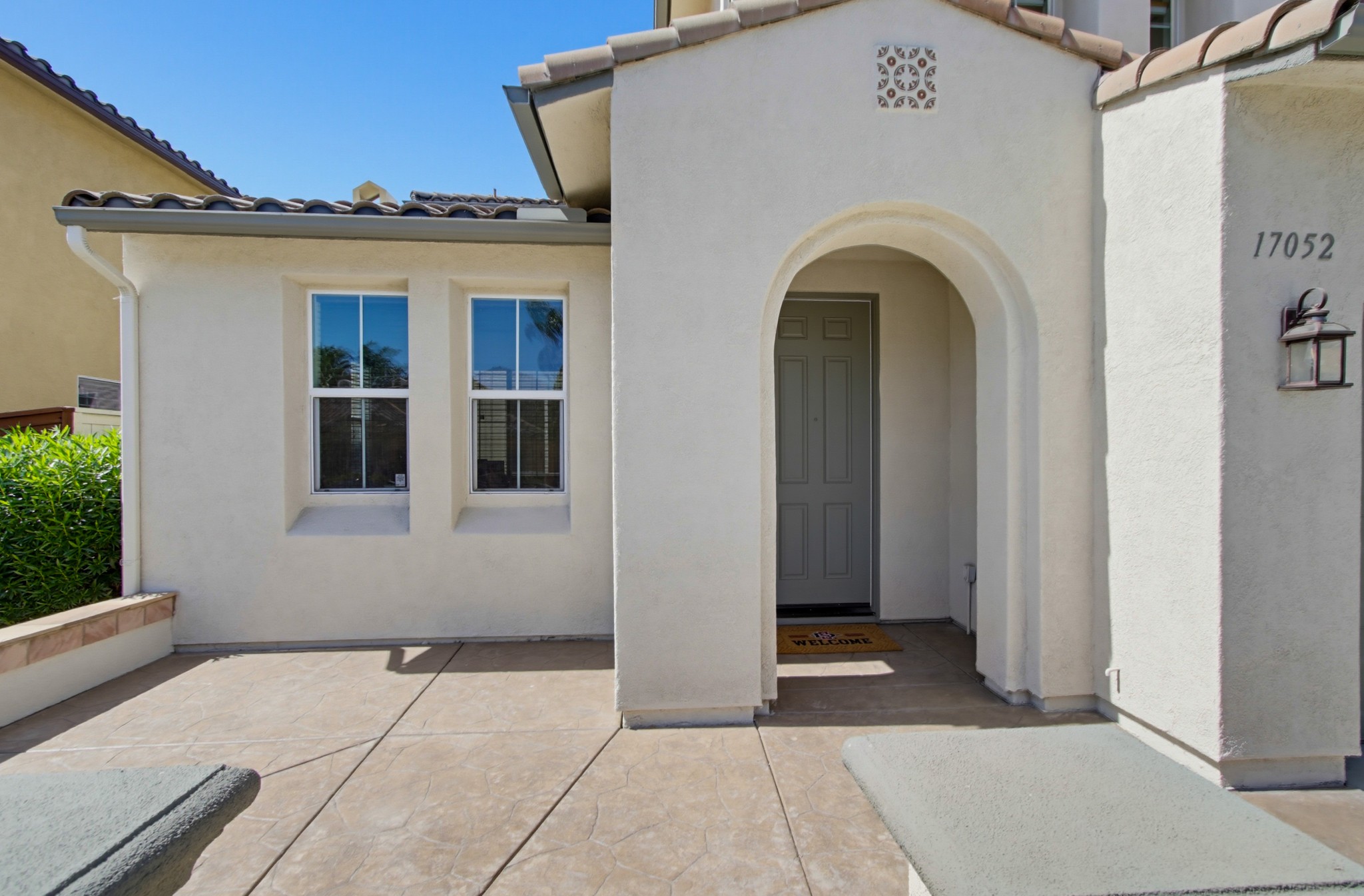 Virtual tour photo 6 of 68 for 17052 Silver Pine Rd