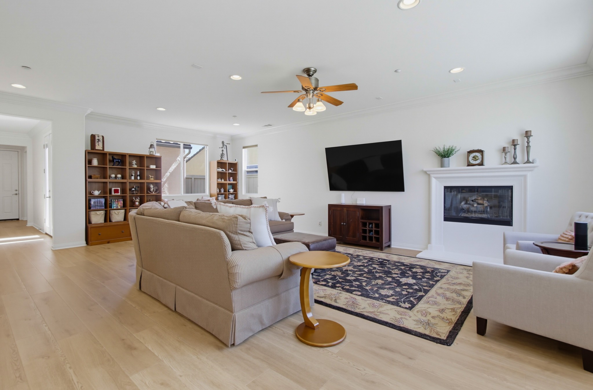 Virtual tour photo 14 of 68 for 17052 Silver Pine Rd
