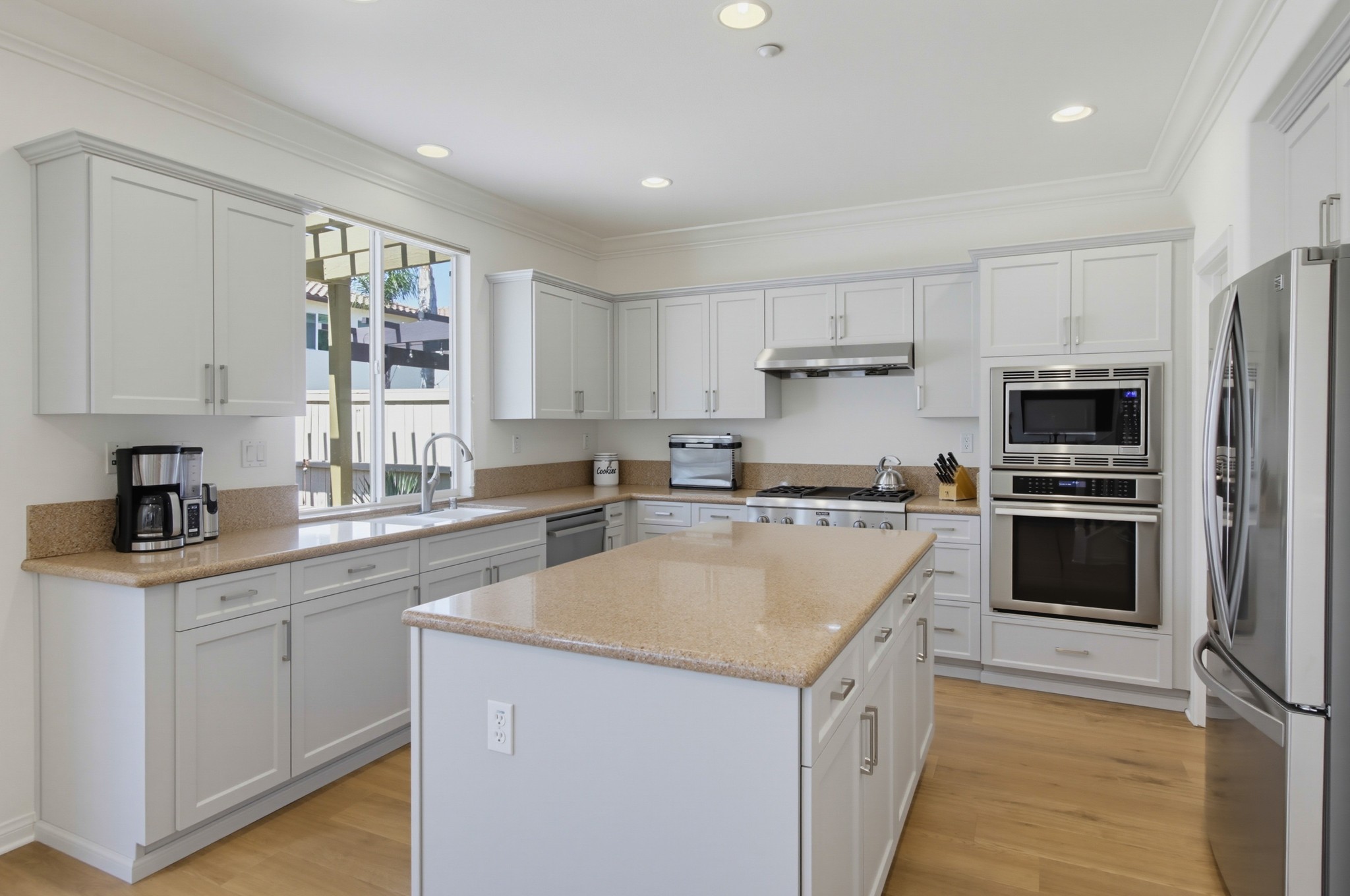 Virtual tour photo 20 of 68 for 17052 Silver Pine Rd