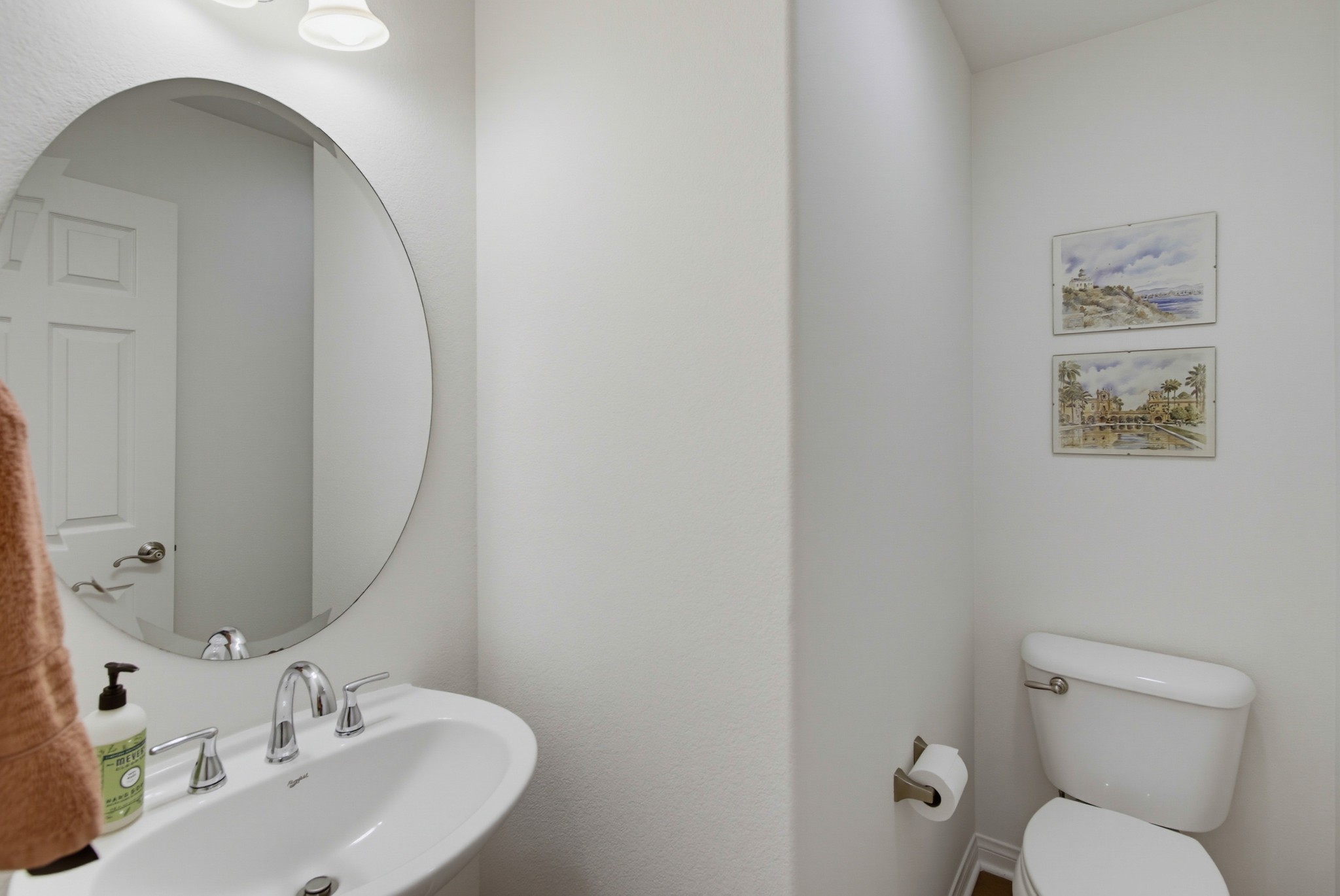 Virtual tour photo 31 of 68 for 17052 Silver Pine Rd