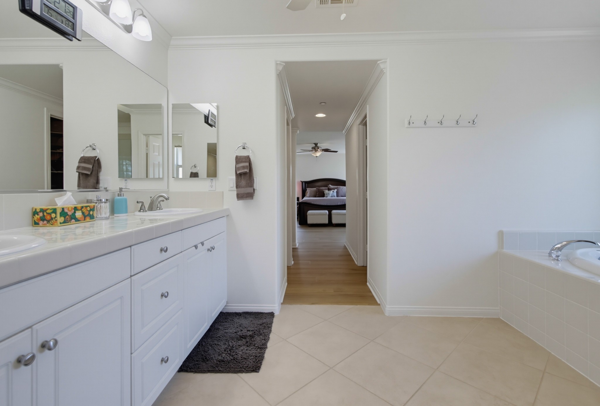 Virtual tour photo 42 of 68 for 17052 Silver Pine Rd