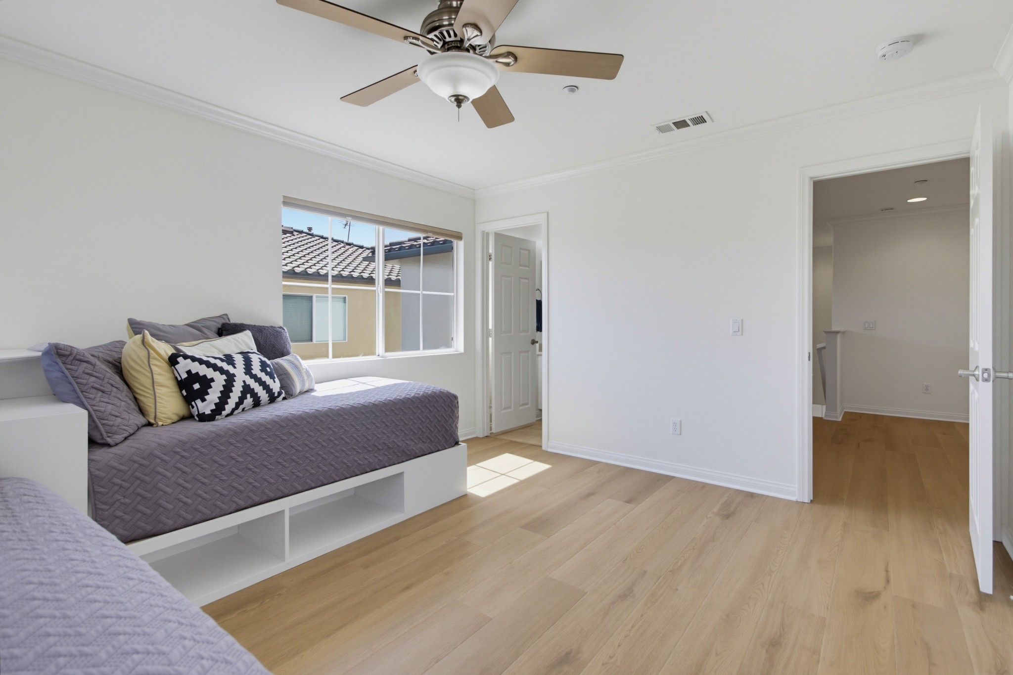 Virtual tour photo 45 of 68 for 17052 Silver Pine Rd