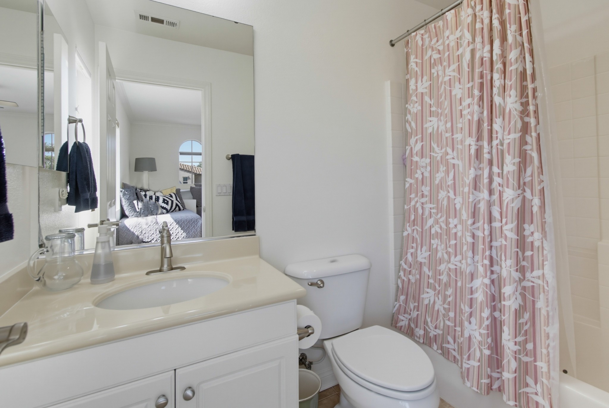 Virtual tour photo 46 of 68 for 17052 Silver Pine Rd