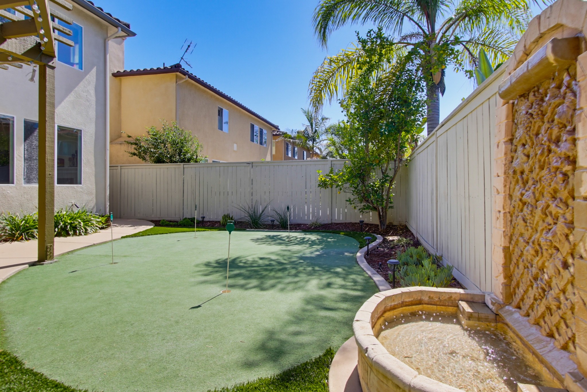 Virtual tour photo 64 of 68 for 17052 Silver Pine Rd