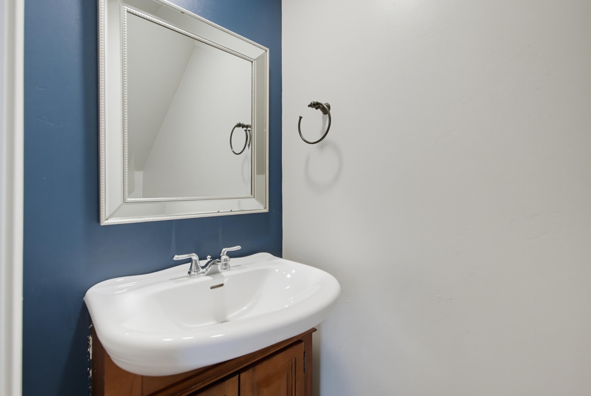 Virtual tour photo 20 of 50 for 1706 S Mammoth Pl