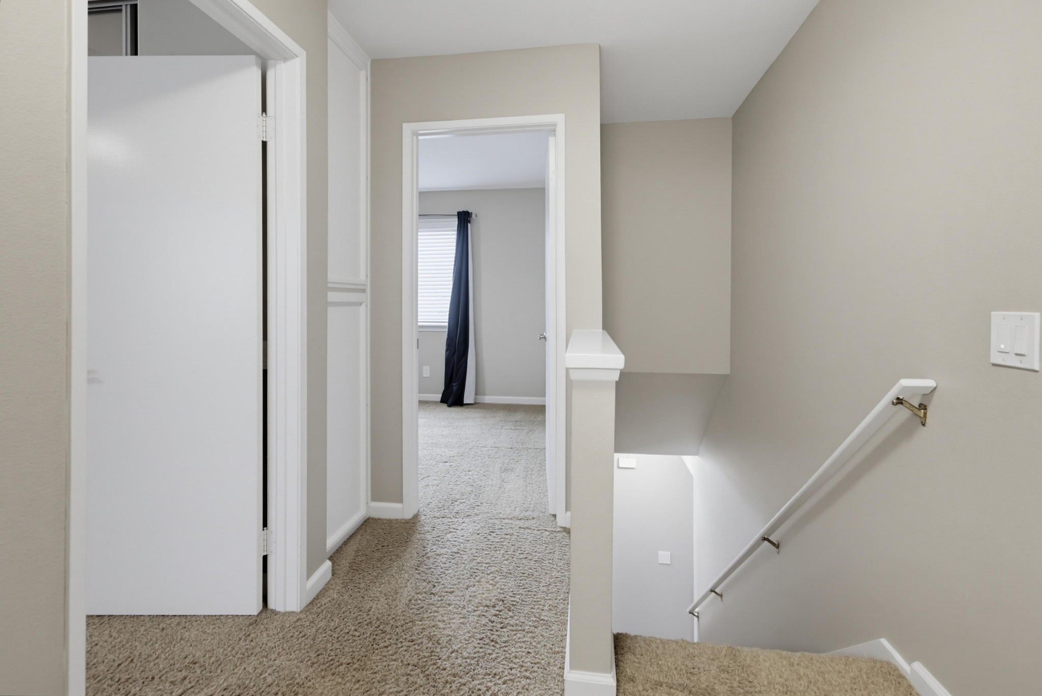 Virtual tour photo 21 of 50 for 1706 S Mammoth Pl