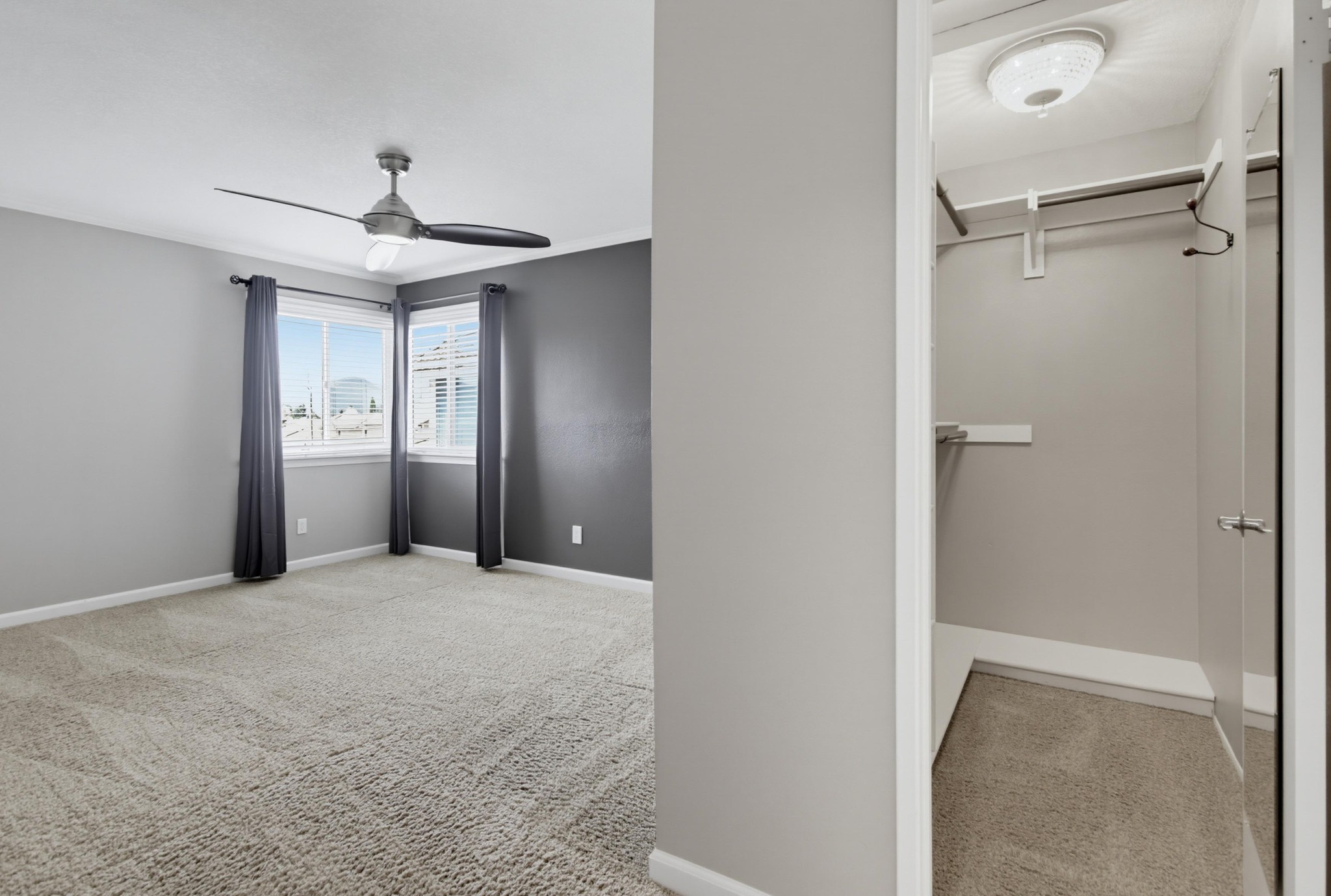 Virtual tour photo 22 of 50 for 1706 S Mammoth Pl