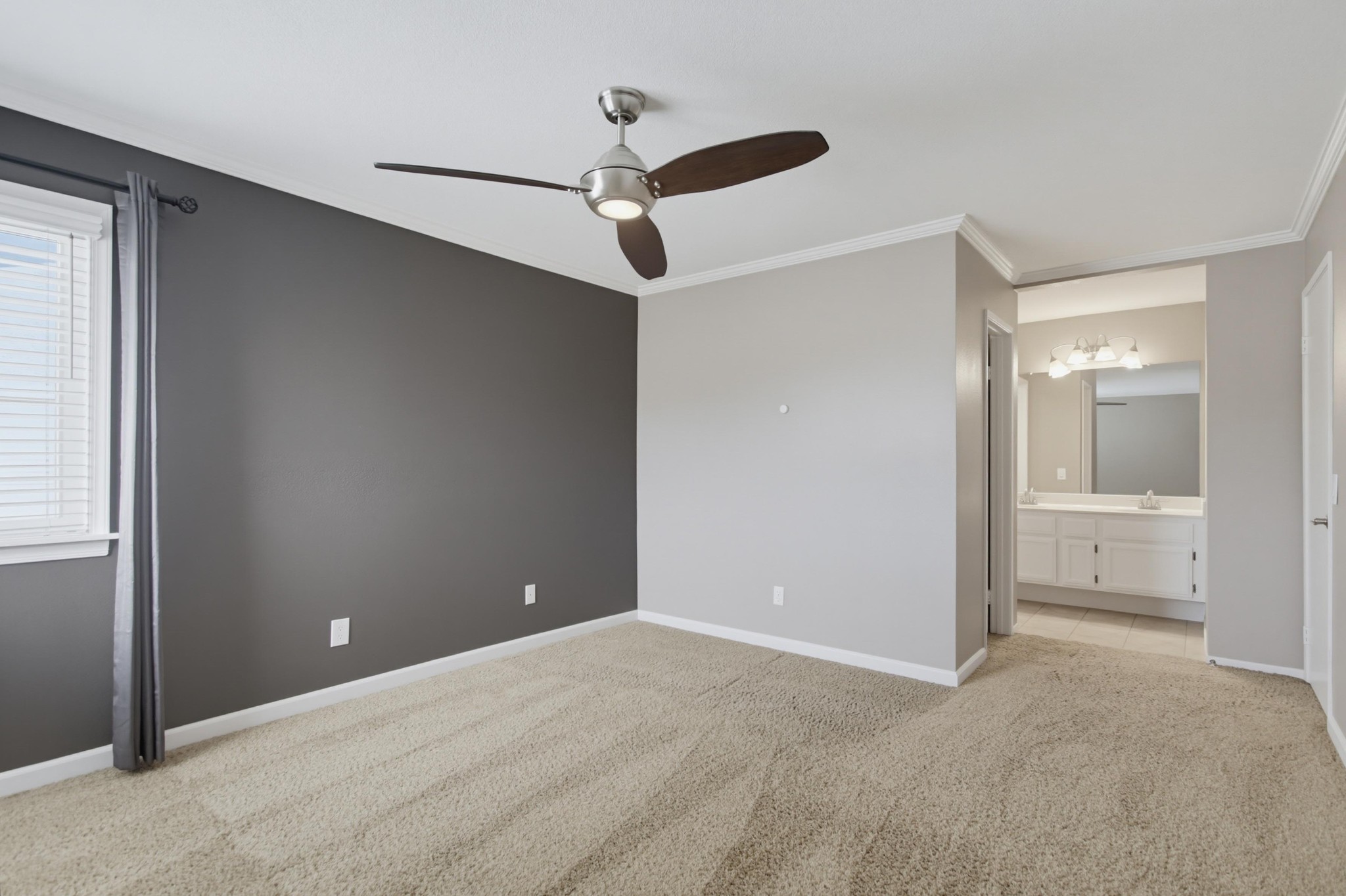 Virtual tour photo 25 of 50 for 1706 S Mammoth Pl