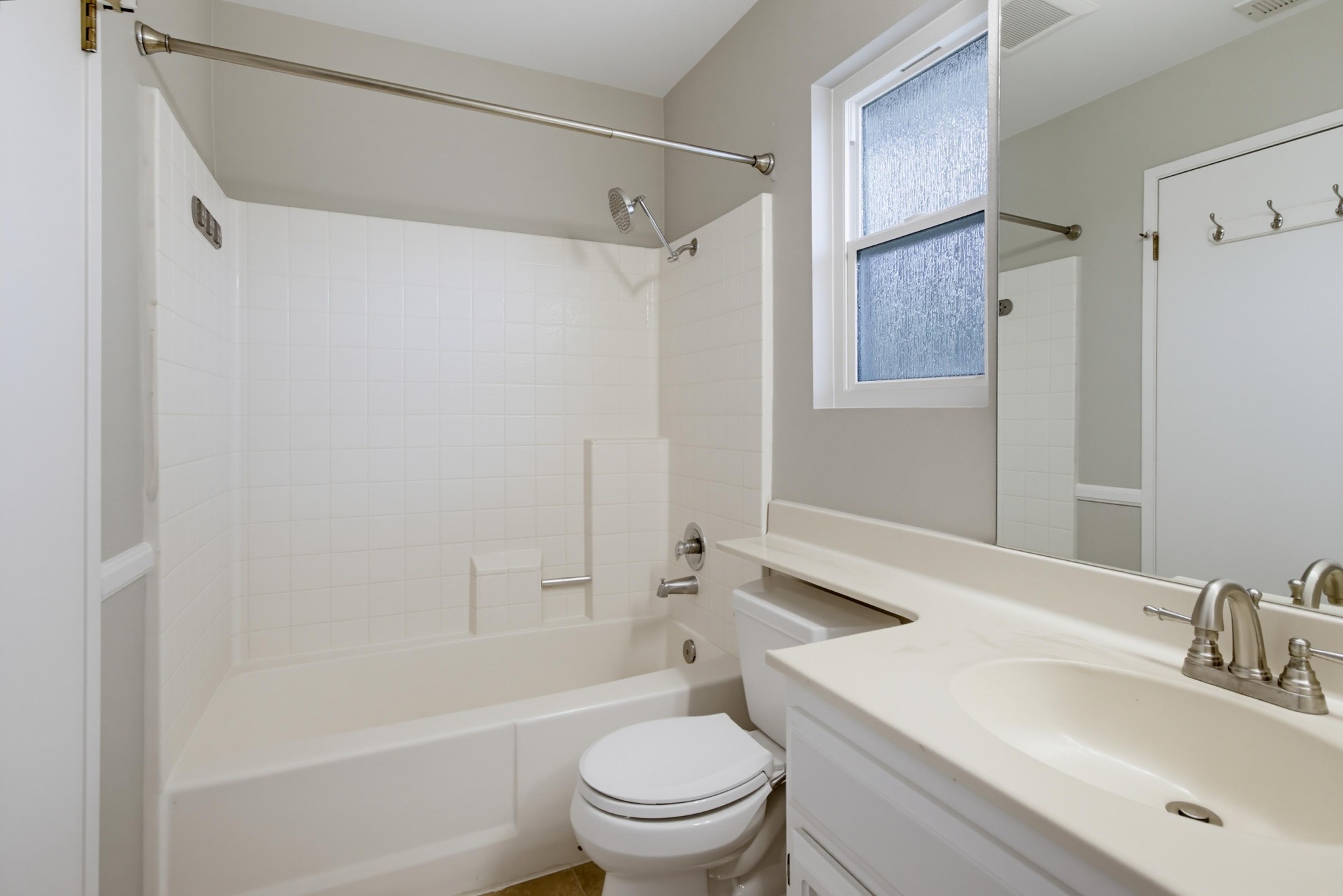 Virtual tour photo 30 of 50 for 1706 S Mammoth Pl