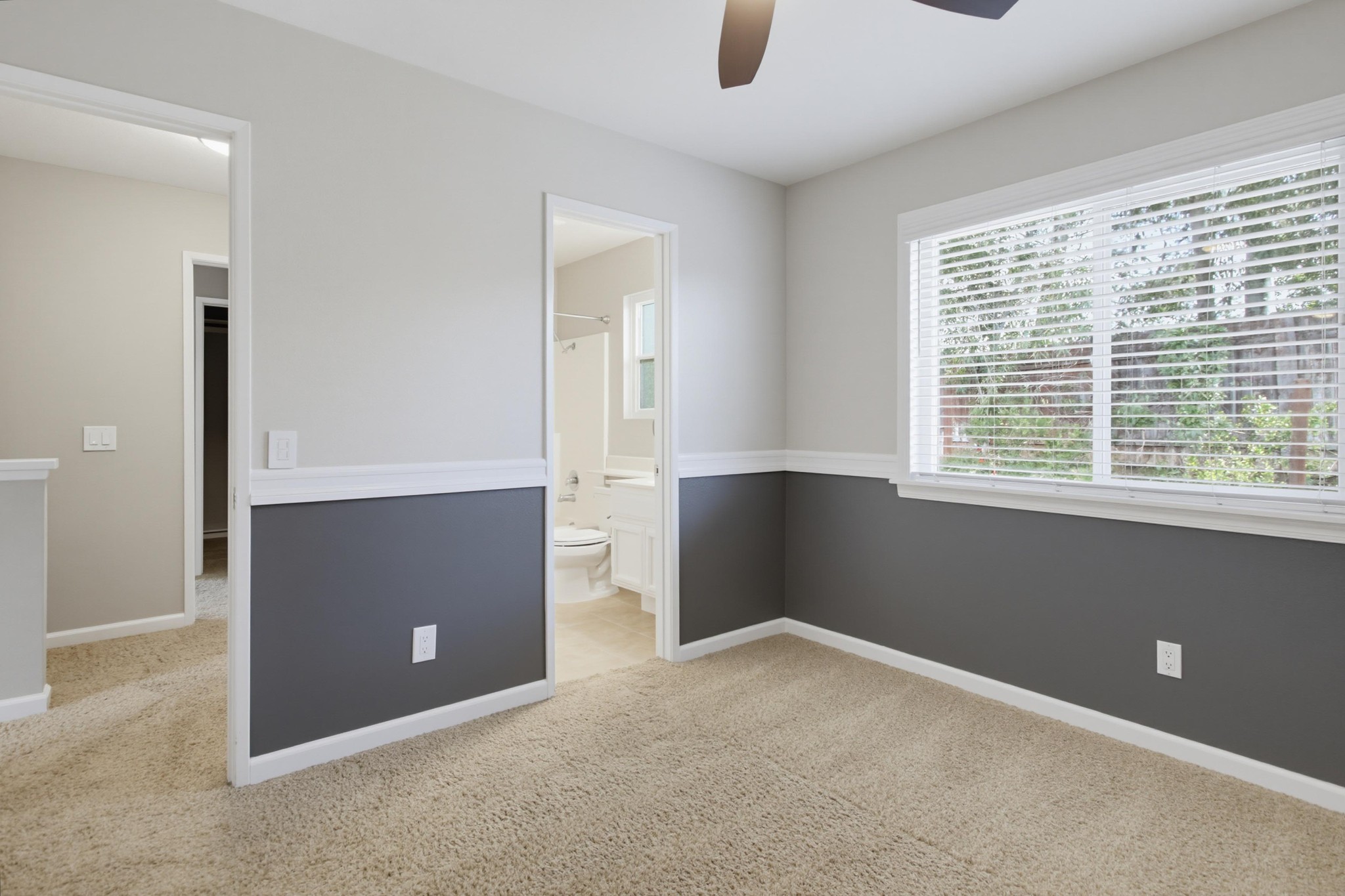 Virtual tour photo 32 of 50 for 1706 S Mammoth Pl