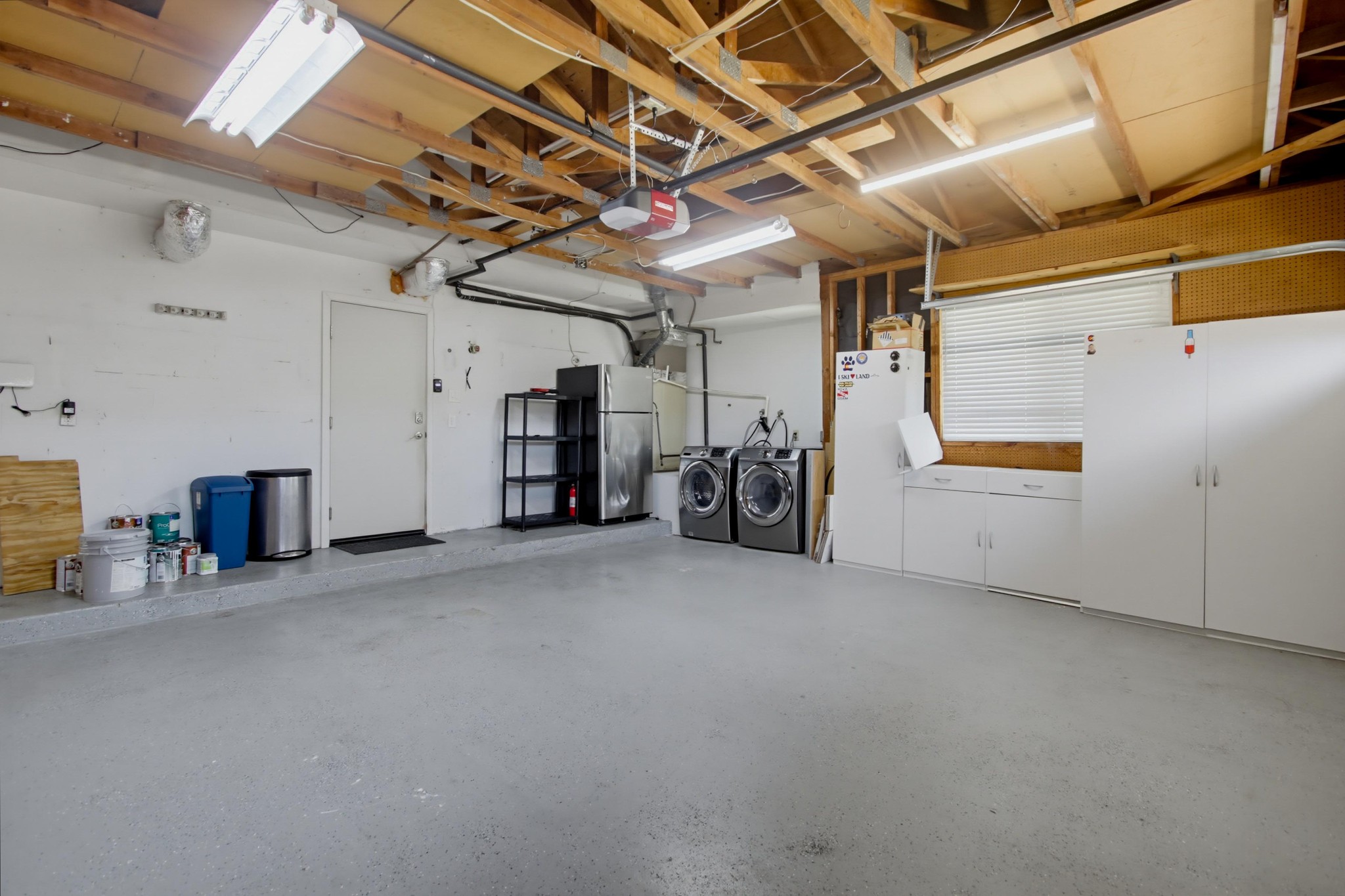 Virtual tour photo 42 of 50 for 1706 S Mammoth Pl