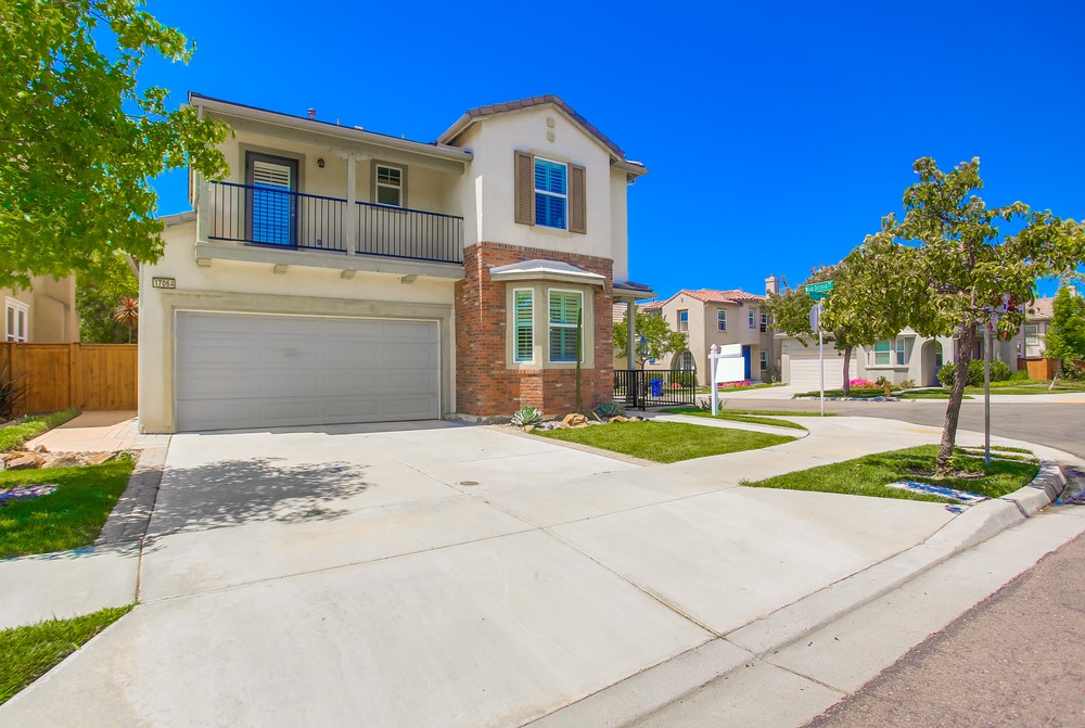 Virtual tour photo 5 of 54 for 17064 Garden Walk Way