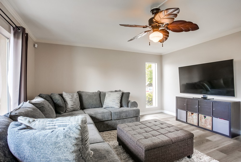 Virtual tour photo 11 of 43 for 17087 W Bernardo Dr UNIT 102