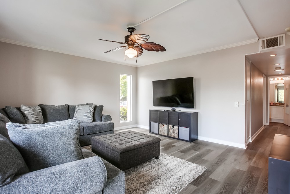 Virtual tour photo 12 of 43 for 17087 W Bernardo Dr UNIT 102