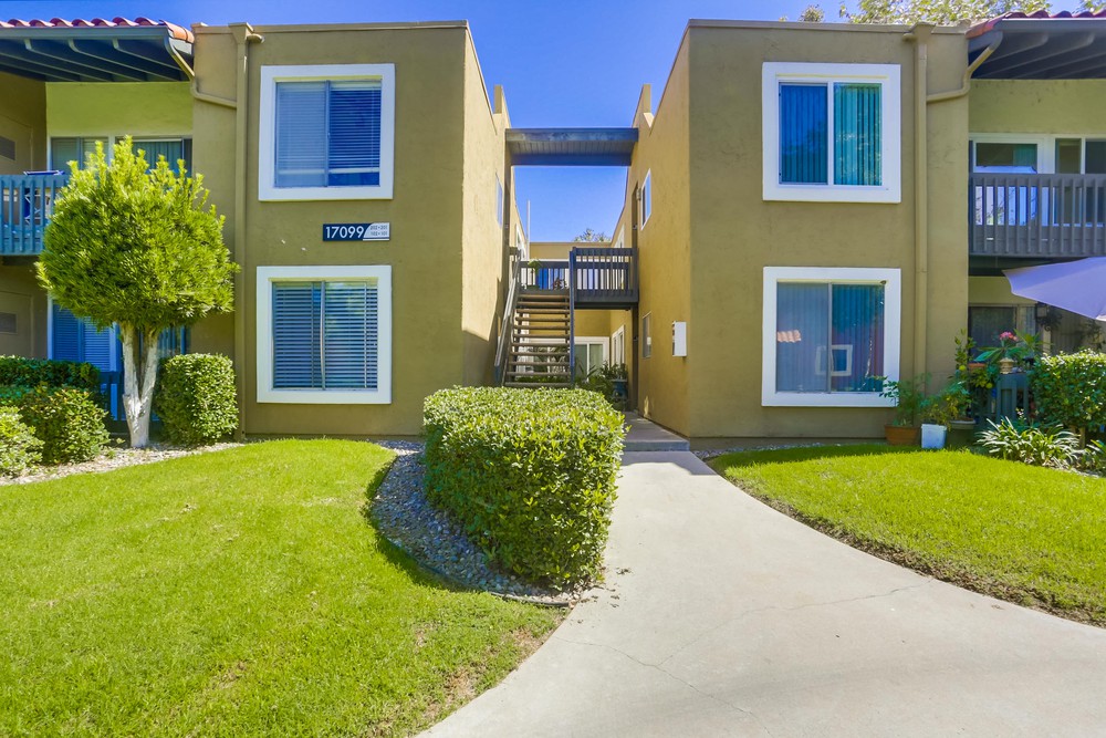 Virtual tour photo 5 of 50 for 17099 W Bernardo Dr UNIT 201