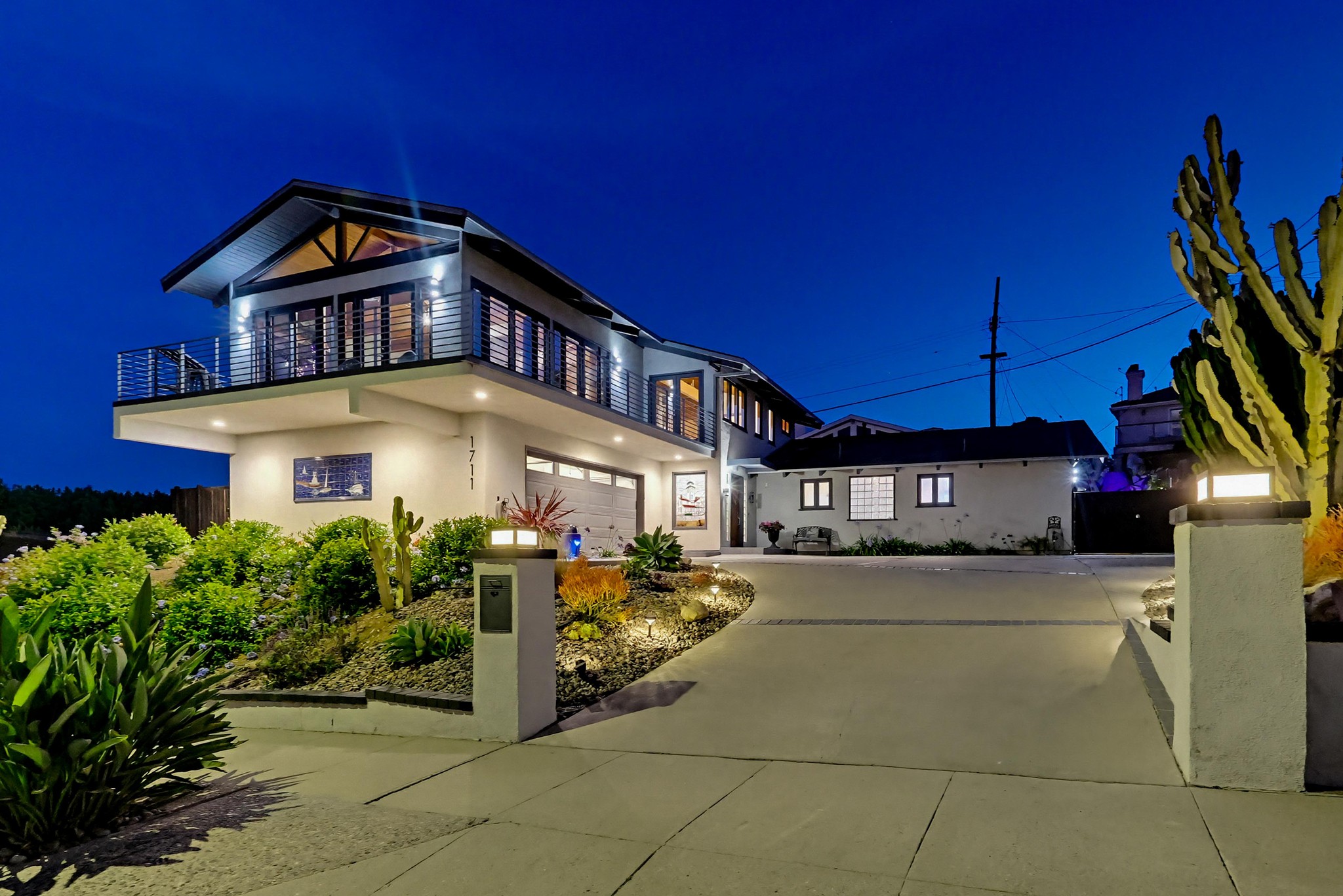 Virtual tour photo 1 of 59 for 1711 Pescadores Ave
