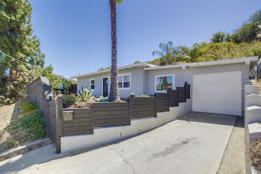 Virtual tour photo 4 of 42 for 1712 Gateway Dr