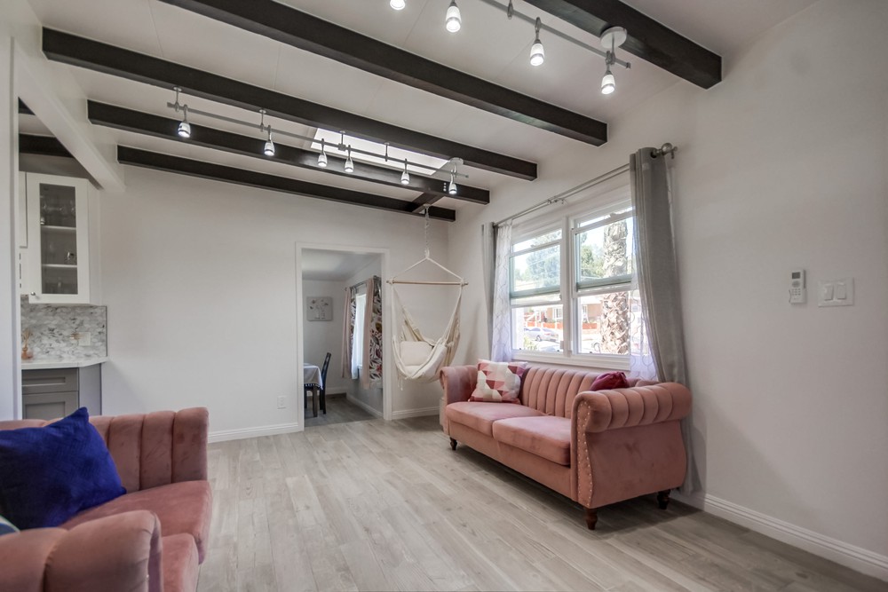 Virtual tour photo 8 of 42 for 1712 Gateway Dr