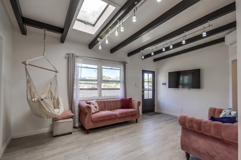 Virtual tour photo 11 of 42 for 1712 Gateway Dr