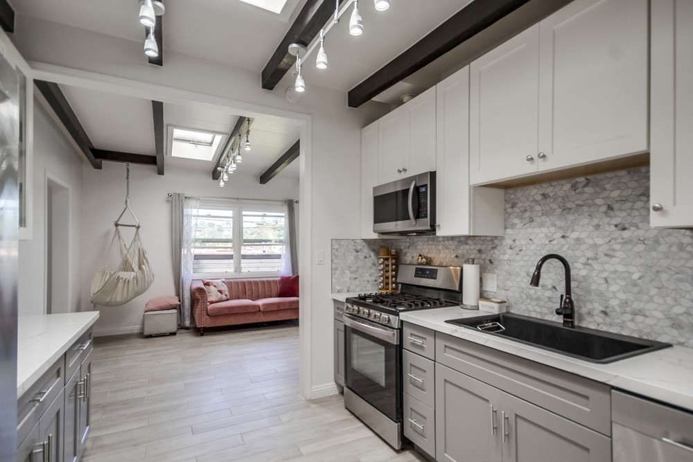 Virtual tour photo 20 of 42 for 1712 Gateway Dr