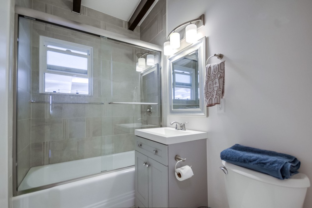 Virtual tour photo 27 of 42 for 1712 Gateway Dr