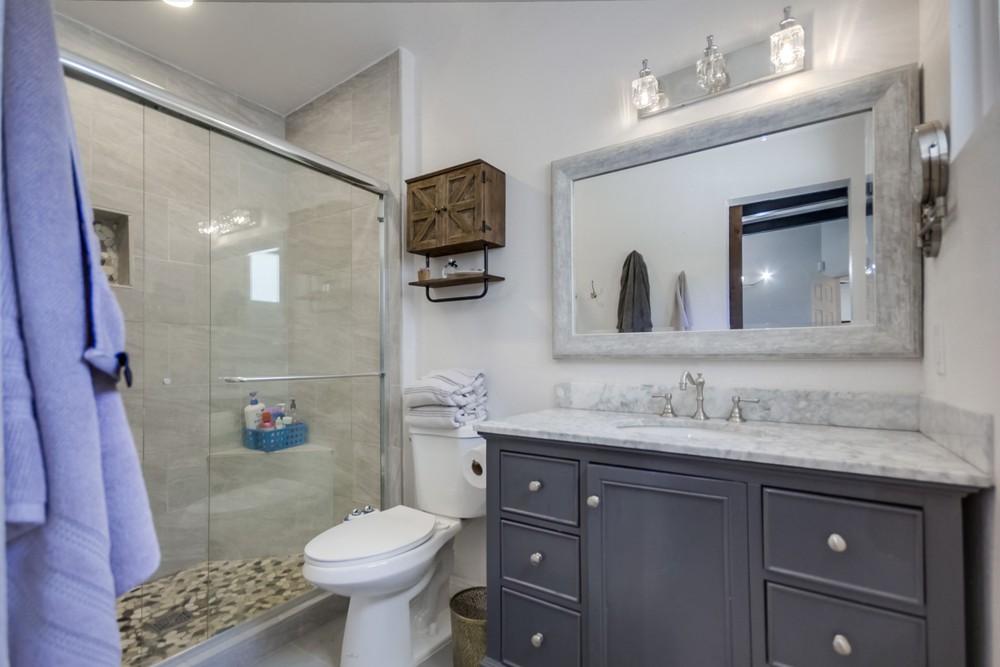 Virtual tour photo 34 of 42 for 1712 Gateway Dr