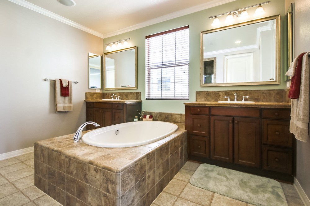 Virtual tour photo 36 of 72 for 17131 Albert Avenue