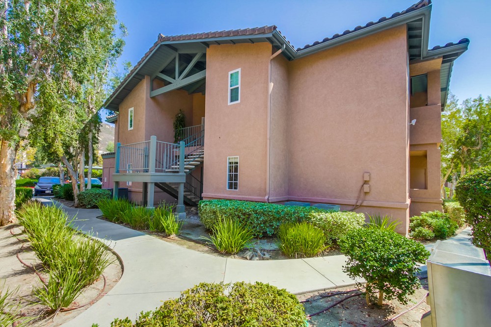 Virtual tour photo 3 of 48 for 17161 Alva Rd UNIT 1316