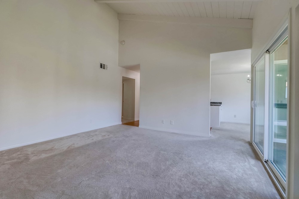 Virtual tour photo 8 of 37 for 17165 W Bernardo Dr UNIT 201