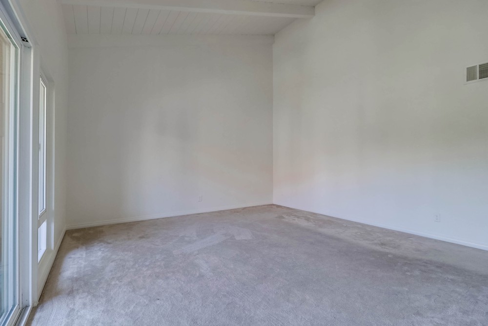 Virtual tour photo 9 of 37 for 17165 W Bernardo Dr UNIT 201