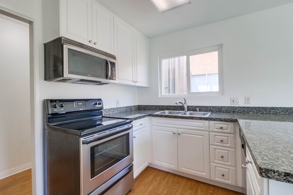 Virtual tour photo 17 of 37 for 17165 W Bernardo Dr UNIT 201