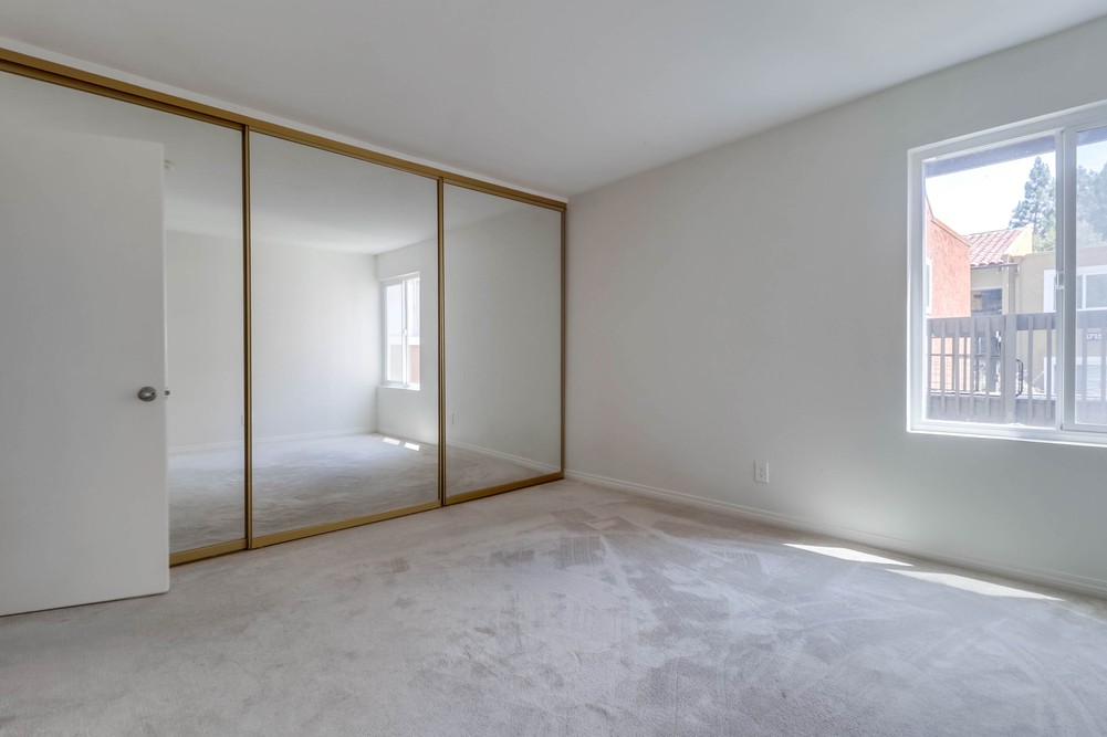 Virtual tour photo 26 of 37 for 17165 W Bernardo Dr UNIT 201