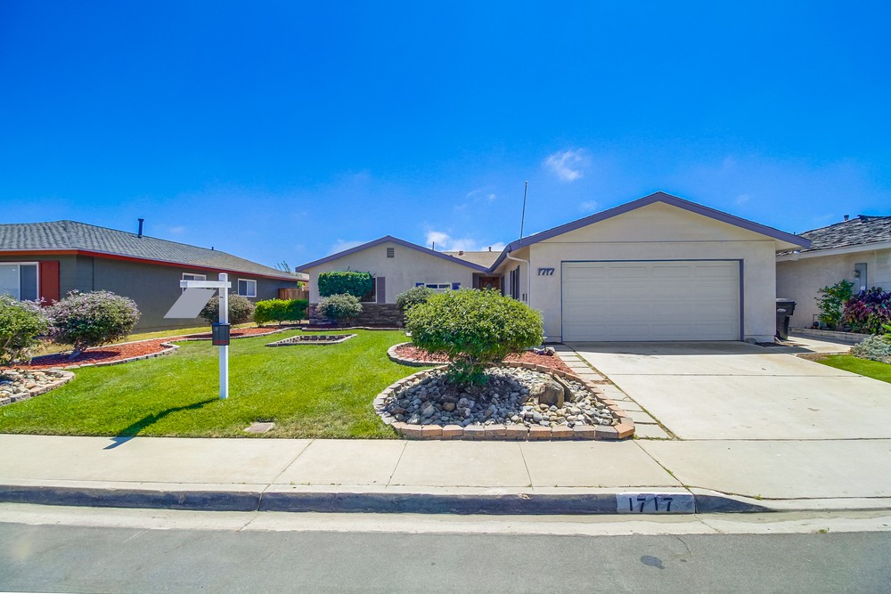 Virtual tour photo 1 of 58 for 1717 Royston Dr