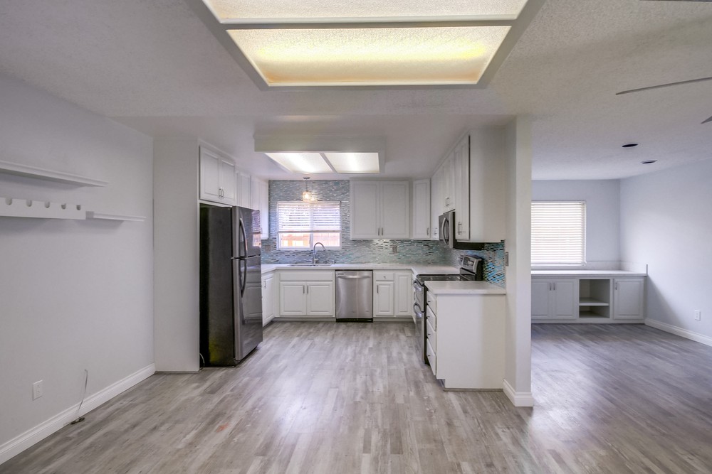 Virtual tour photo 17 of 58 for 1717 Royston Dr