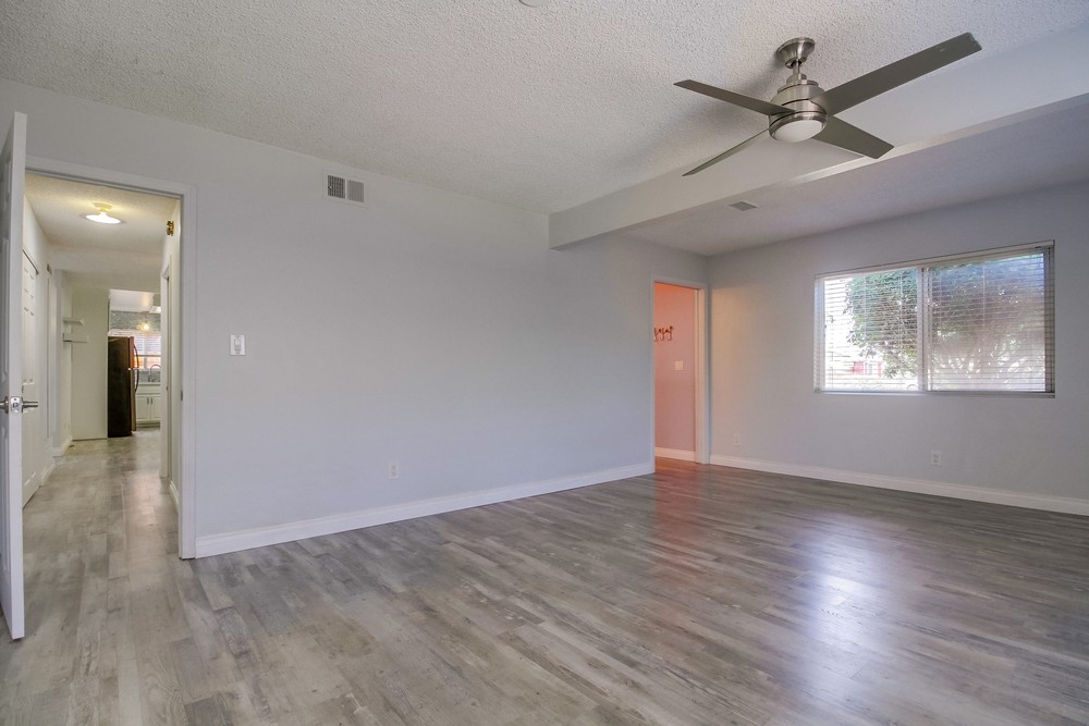 Virtual tour photo 28 of 58 for 1717 Royston Dr