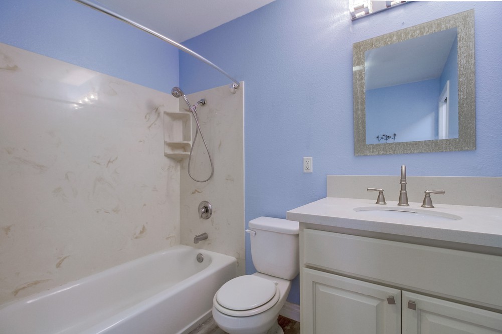 Virtual tour photo 41 of 58 for 1717 Royston Dr