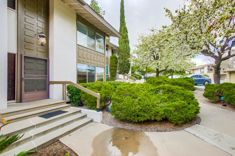 Virtual tour photo 5 of 44 for 17173 Bernardo Center Dr