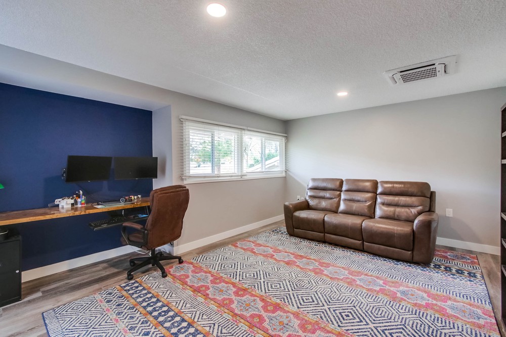 Virtual tour photo 25 of 44 for 17173 Bernardo Center Dr