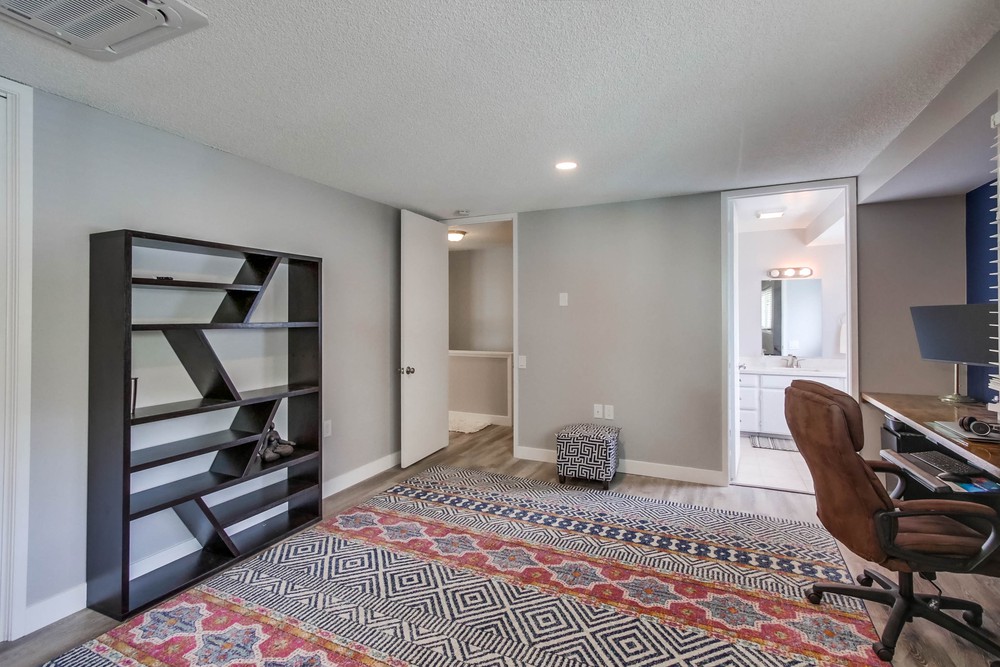 Virtual tour photo 27 of 44 for 17173 Bernardo Center Dr