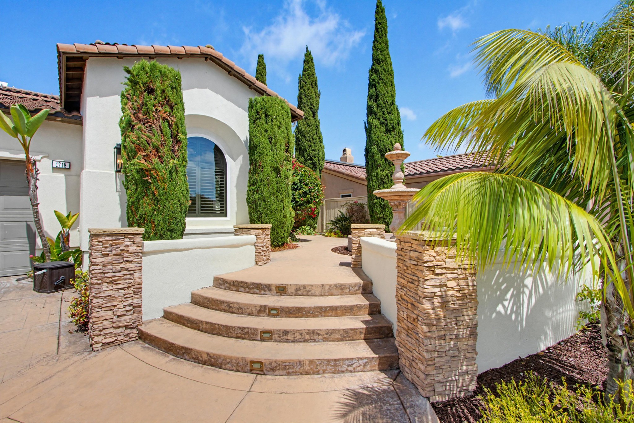 Virtual tour photo 6 of 92 for 1718 Playa Vista