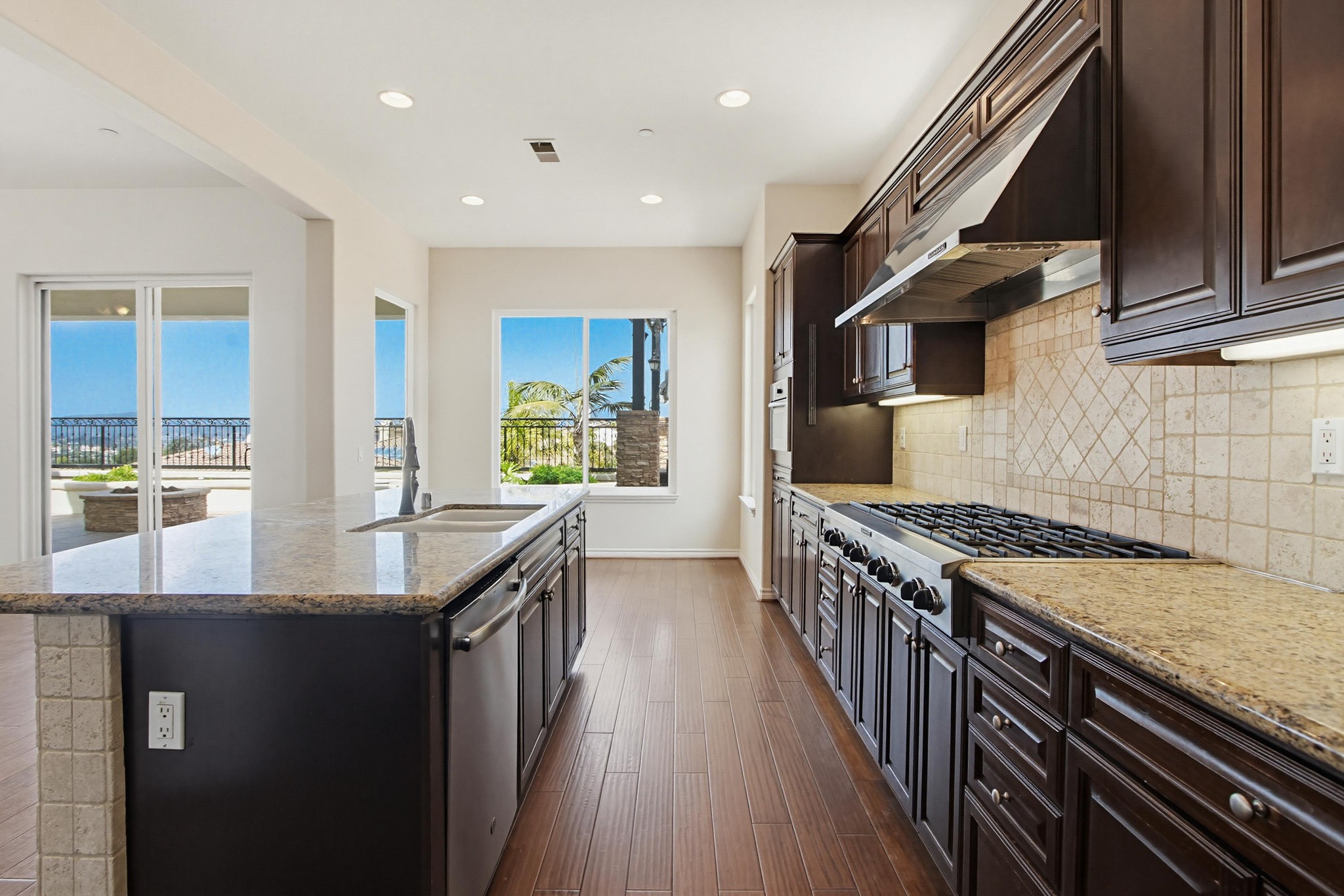 Virtual tour photo 26 of 92 for 1718 Playa Vista