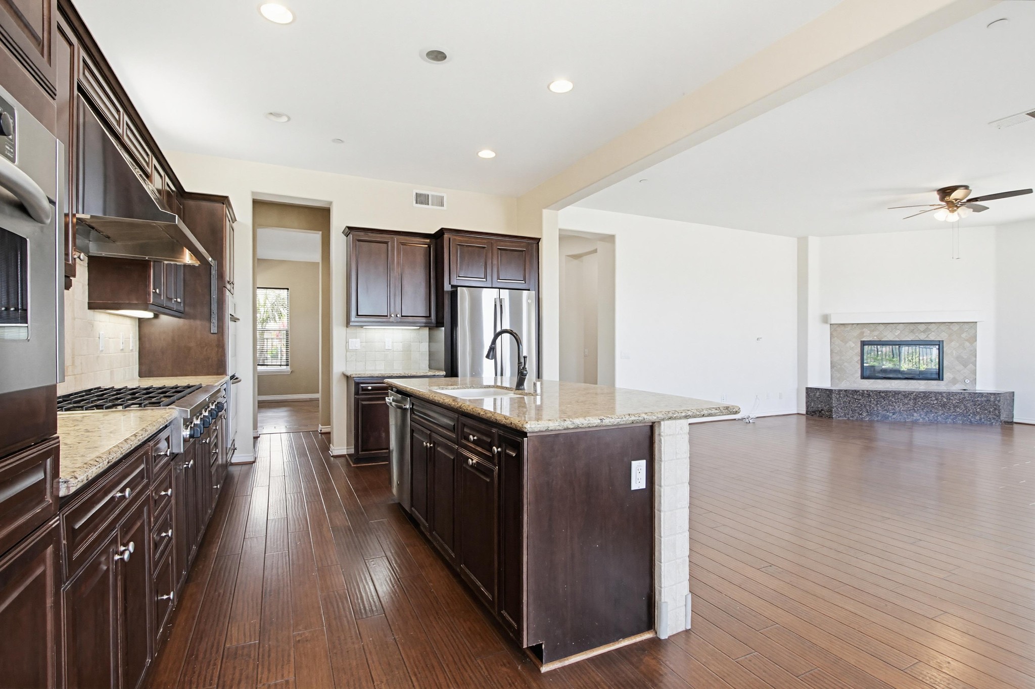 Virtual tour photo 31 of 92 for 1718 Playa Vista