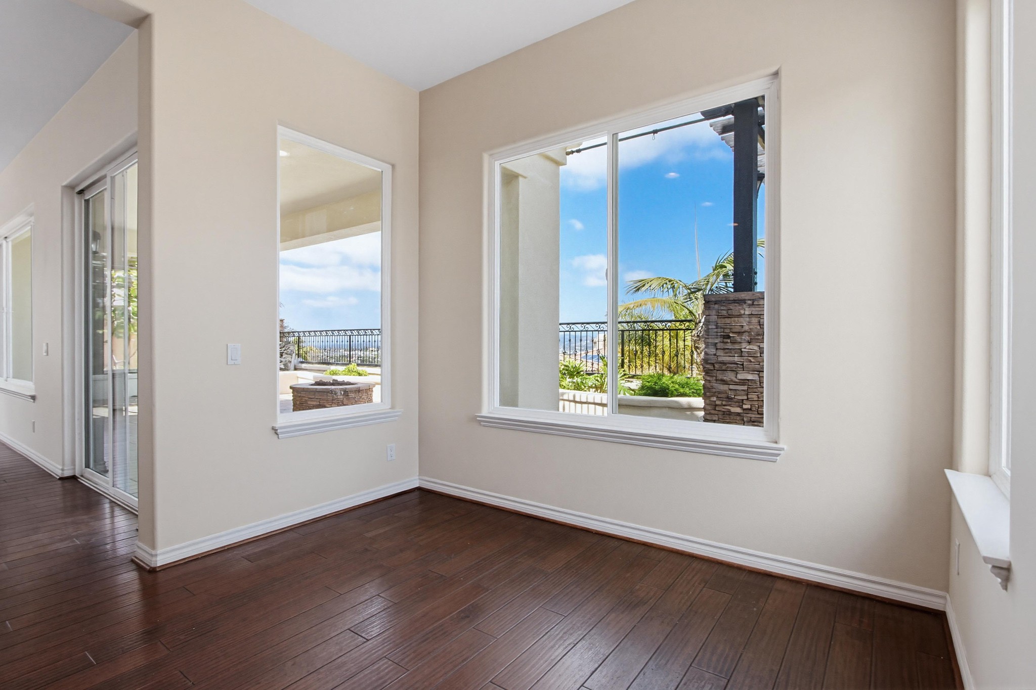 Virtual tour photo 33 of 92 for 1718 Playa Vista