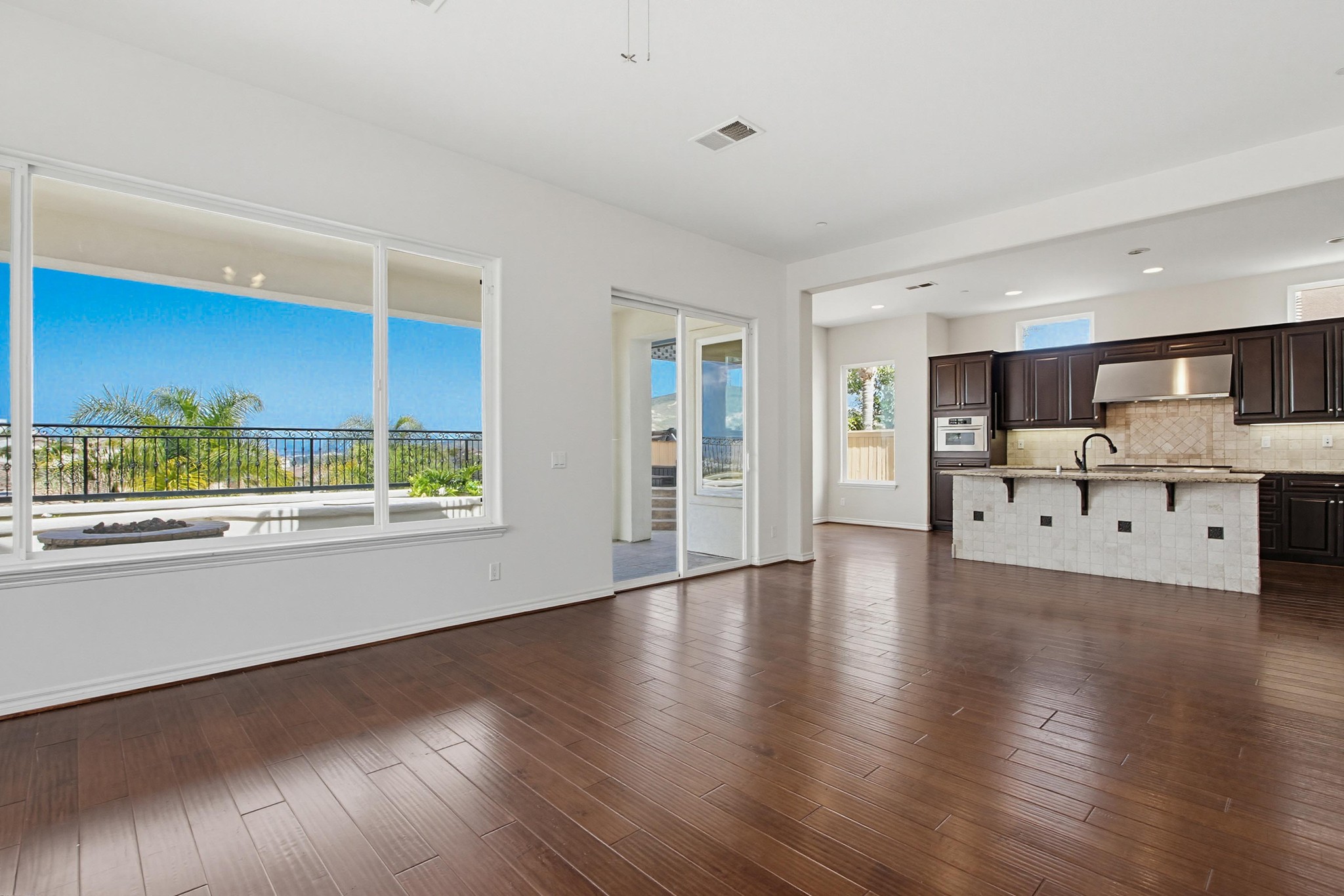 Virtual tour photo 39 of 92 for 1718 Playa Vista